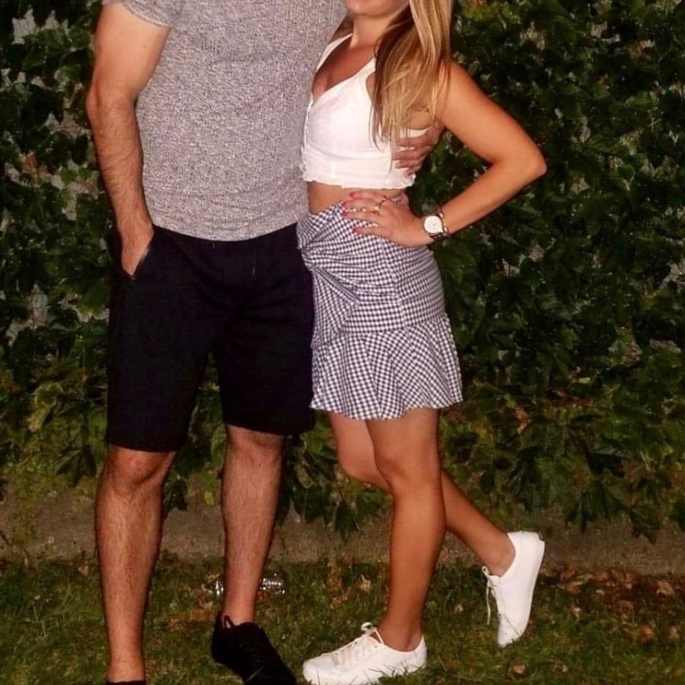 Veronica Beard ruffle skirt - Picture 2 of 4